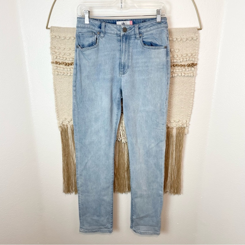 Cabi Light Wash Higher Rise Straight Leg Jeans Size 2